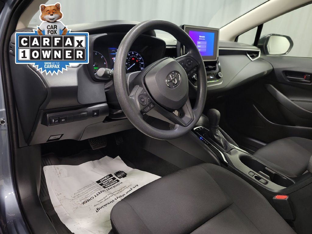 Used 2025 Toyota Corolla LE FWD image 16