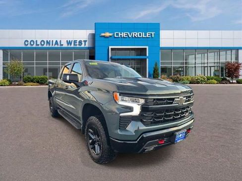 Used 2025 Chevrolet Silverado 1500 LT Trail Boss AWD/4WD image 13