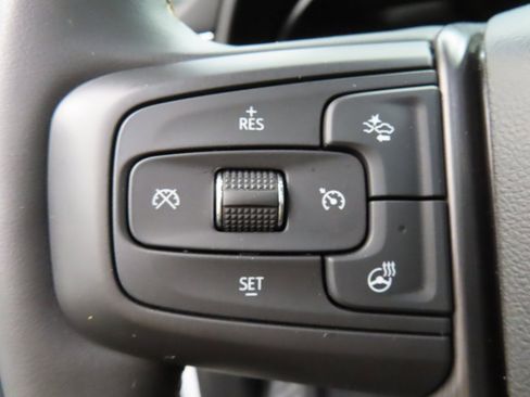 Used 2024 GMC Yukon AT4 image 51