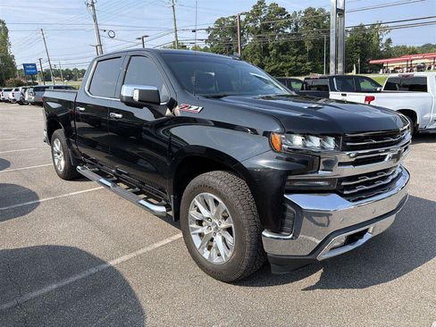 Used 2020 Chevrolet Silverado 1500 LTZ w/ LTZ Plus Package AWD/4WD image 6