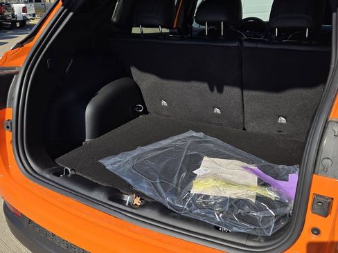 New 2026 Jeep Compass Latitude image 9