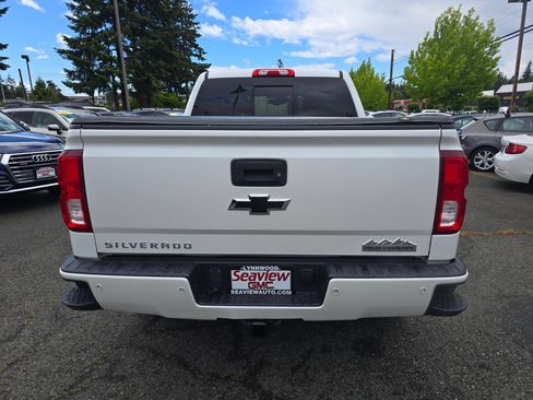 Used 2018 Chevrolet Silverado 1500 High Country AWD/4WD image 4
