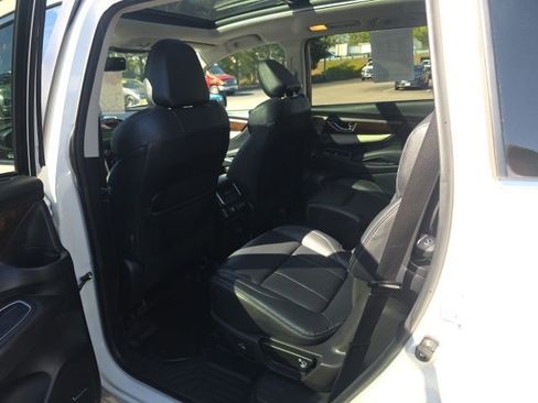 Used 2022 Subaru Ascent Touring AWD/4WD image 27