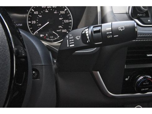 Certified 2023 Nissan Rogue SV w/ SV Premium B Package FWD image 23