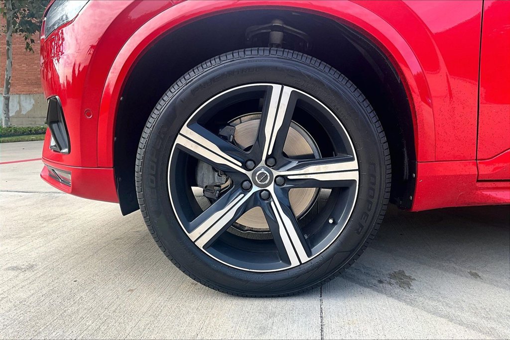 Used 2018 Volvo XC90 T5 R-Design w/ Convenience Package AWD/4WD image 11