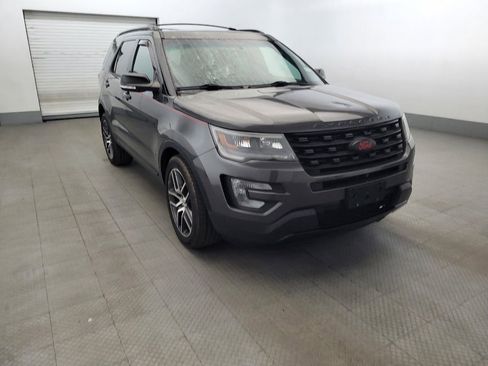 Used 2016 Ford Explorer Sport w/ Equipment Group 401A AWD/4WD image 13
