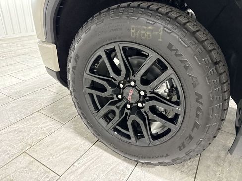 New 2026 GMC Sierra 1500 Pro w/ Graphite Edition image 34