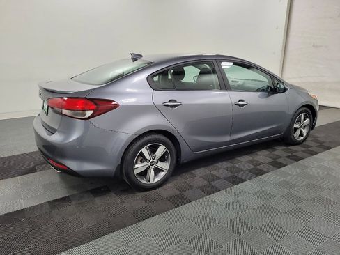 Used 2018 Kia Forte S w/ S Technology Package FWD image 10
