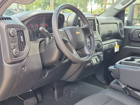 New 2026 Chevrolet Silverado 2500 Custom w/ Custom Value Package AWD/4WD image 10