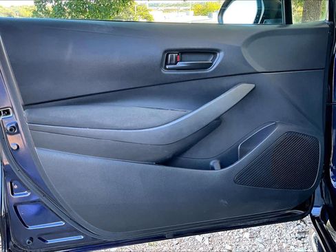 Used 2023 Toyota Corolla LE image 22