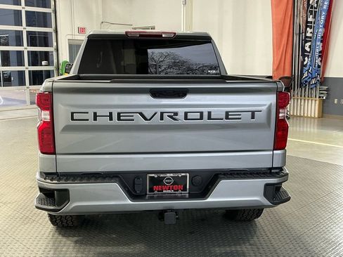 Used 2024 Chevrolet Silverado 1500 Custom w/ LPO, Dark Essentials Package image 32
