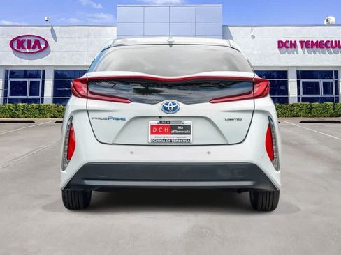 Used 2021 Toyota Prius Prime Limited w/ Carpet Mat Package (TMS) FWD image 5