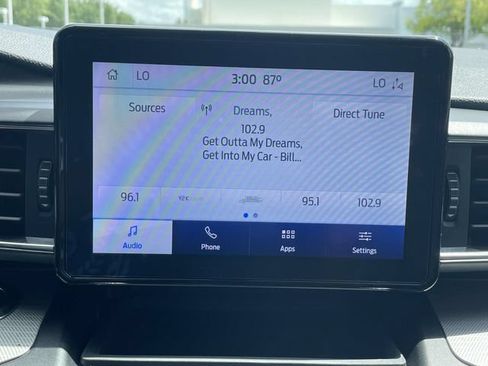 Certified 2020 Ford Explorer XLT w/ Equipment Group 202A RWD image 15