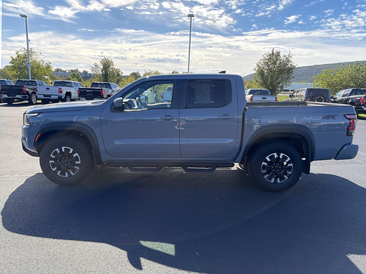 Used 2024 Nissan Frontier PRO-4X AWD/4WD image 4