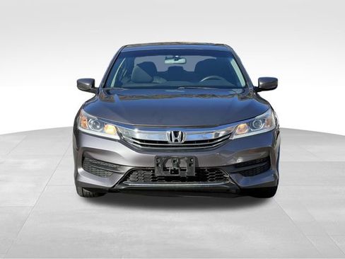 Used 2016 Honda Accord LX image 8