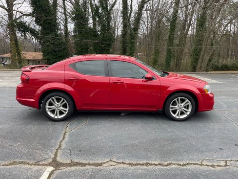 Used 2013 Dodge Avenger SXT w/ Rallye Appearance Group image 7