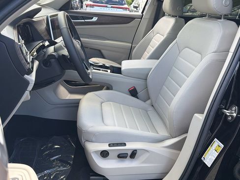 New 2026 Volkswagen Atlas SEL AWD/4WD image 13
