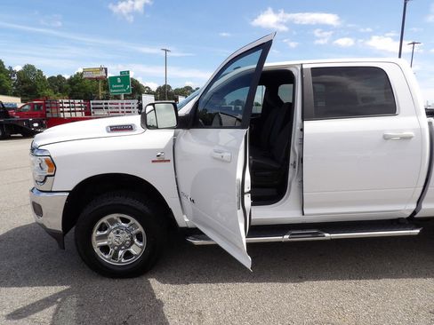 Used 2021 RAM 2500 Big Horn AWD/4WD image 13