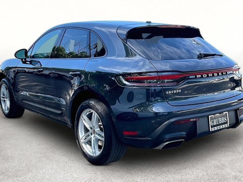 Used 2022 Porsche Macan w/ Premium Package Plus AWD/4WD image 14