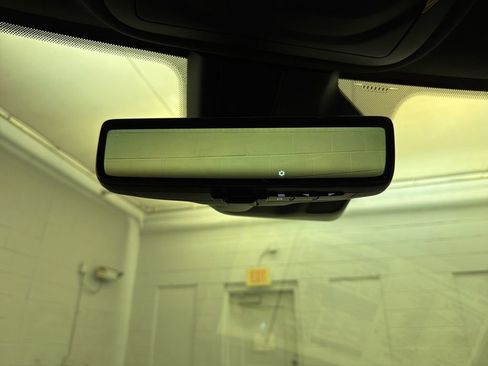 New 2025 Jeep Grand Cherokee Limited w/ Luxury Tech Group II image 14