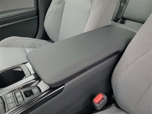 Used 2026 Toyota Camry LE image 19