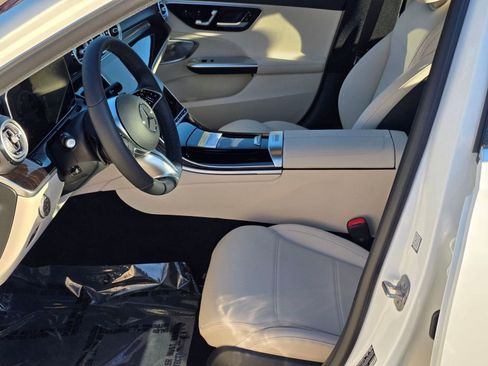 New 2026 Mercedes-Benz C 300 4MATIC Sedan image 5