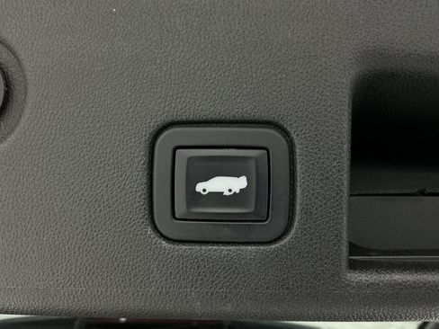 Used 2019 Chevrolet Equinox LT AWD/4WD image 43
