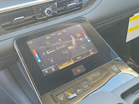 New 2026 INFINITI QX80 Pure image 22