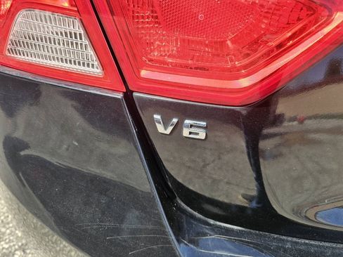 Used 2015 Chevrolet Impala LTZ FWD image 7