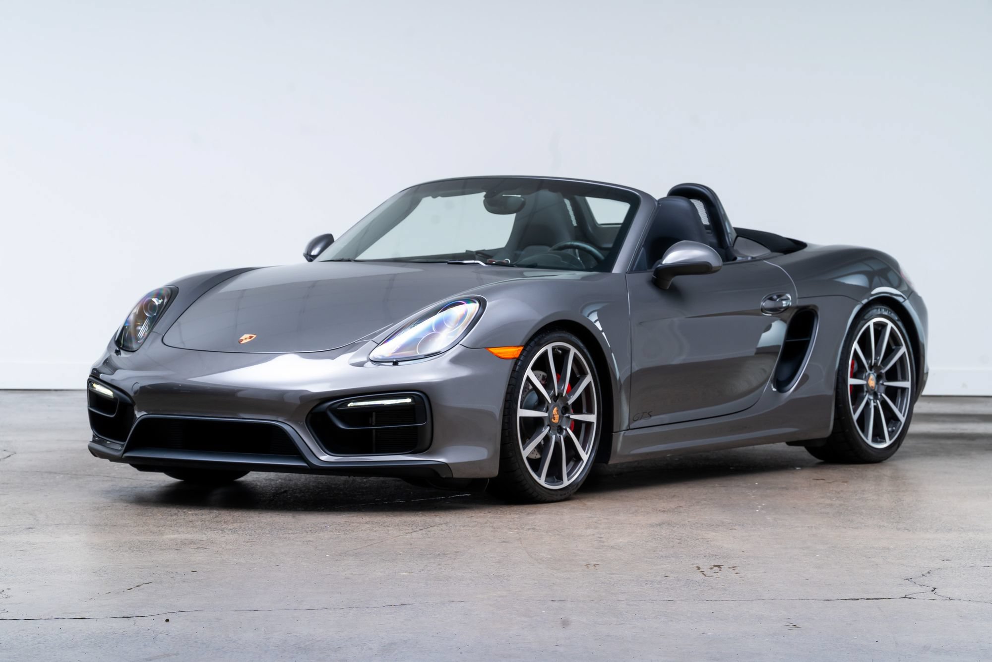 Used 2015 Porsche Boxster GTS RWD image 4