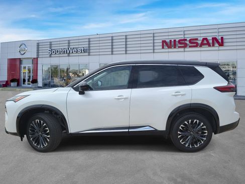 New 2026 Nissan Rogue Platinum AWD/4WD image 8