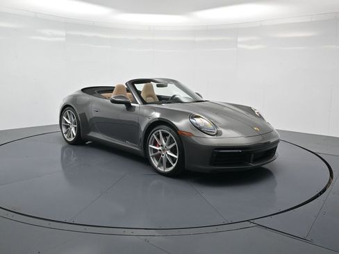 Used 2022 Porsche 911 Carrera S image 32