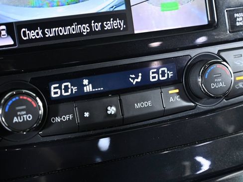 Certified 2020 Nissan Maxima Platinum w/ Sport Mat Group FWD image 18