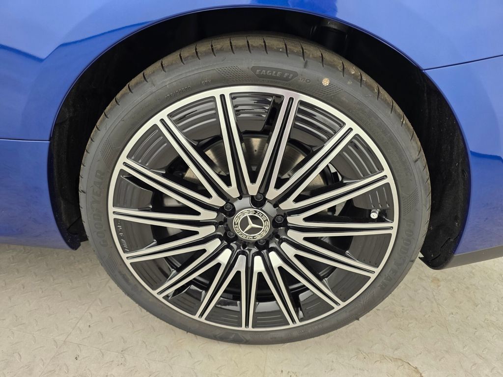 New 2026 Mercedes-Benz CLE 450 4MATIC Coupe image 11