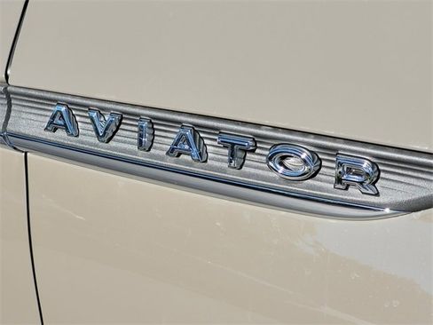 New 2025 Lincoln Aviator Reserve image 24
