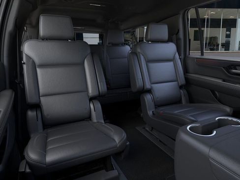 New 2026 GMC Yukon XL Denali AWD/4WD image 17