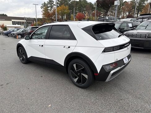 New 2026 Hyundai Ioniq 5 SE image 5