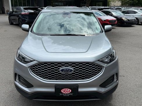 Used 2023 Ford Edge SEL w/ Convenience Package AWD/4WD image 2