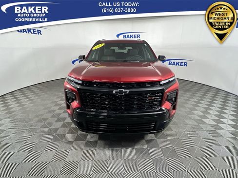 Certified 2024 Chevrolet Traverse RS image 3