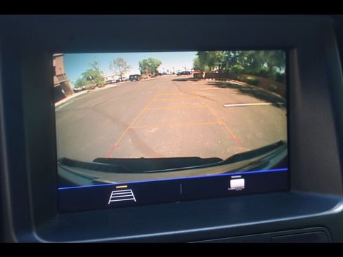 Used 2020 Chevrolet Colorado W/T w/ WT Convenience Package AWD/4WD image 11