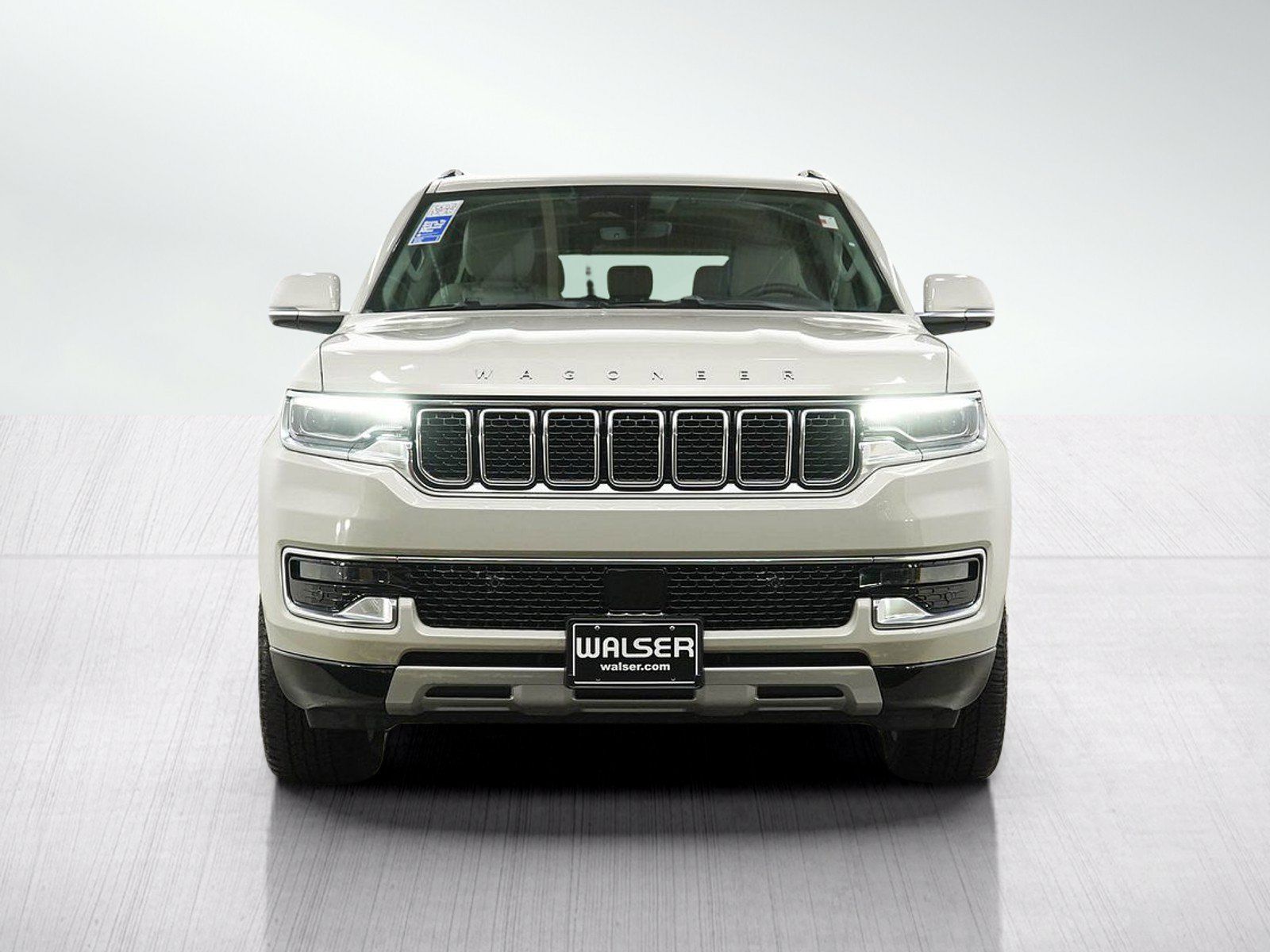 Used 2022 Jeep Wagoneer Series II AWD/4WD image 8
