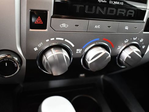 Used 2018 Toyota Tundra SR5 image 32