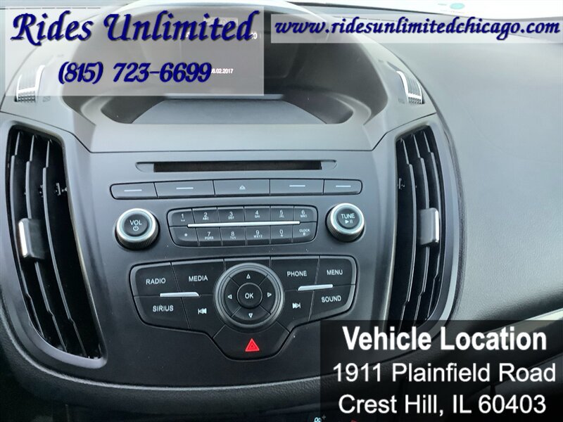 Used 2017 Ford Escape SE w/ SE Sport Appearance Package FWD image 23