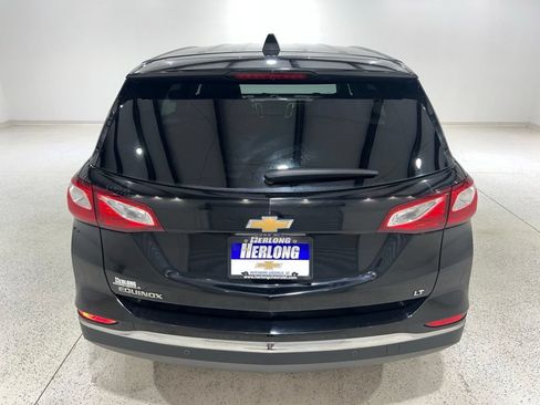 Used 2020 Chevrolet Equinox LT FWD image 4