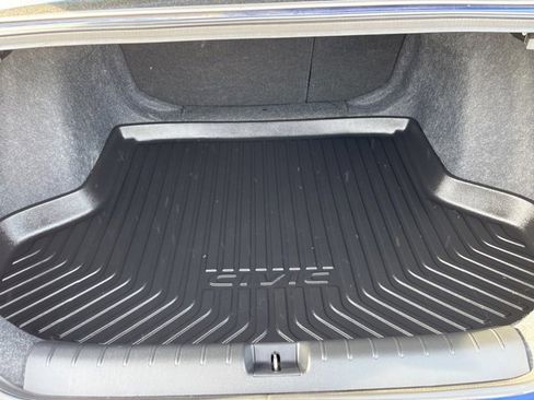 Used 2020 Honda Civic EX image 25