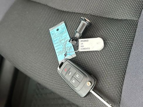 Used 2014 Chevrolet Cruze LT w/ Technology Package image 33