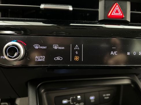 Used 2025 Kia K5 LXS image 42