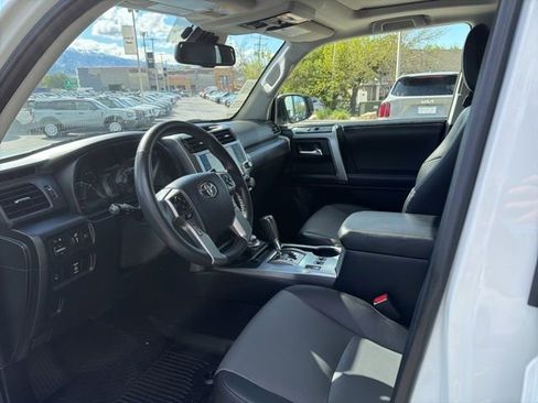 Used 2021 Toyota 4Runner SR5 Premium w/ Moonroof Package image 11