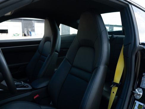 Used 2023 Porsche 911 Carrera S RWD image 26
