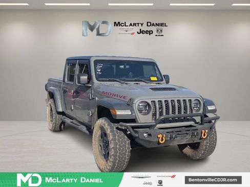 Used 2020 Jeep Gladiator Mojave AWD/4WD image 1